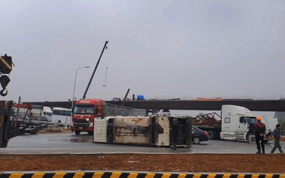 Ninh Bình: Ám ảnh “vòng xuyến lật xe” tại nút giao Mai Sơn -TL477