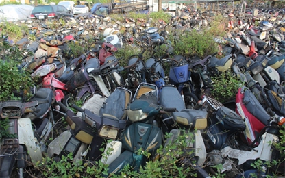 “Xót ruột” nhìn hàng nghìn xe máy biến thành sắt vụn