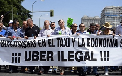 Cục quản lý giao thông Italy đề nghị “thả” cho Uber hoạt động
