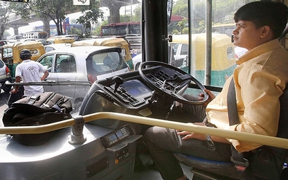 Ấn Độ: Tuyển tài xế xe buýt nữ để tránh quấy rối tình dục