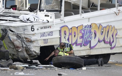 Sự thật đằng sau vụ "thuyền đâm xe buýt" khiến 55 người thương vong