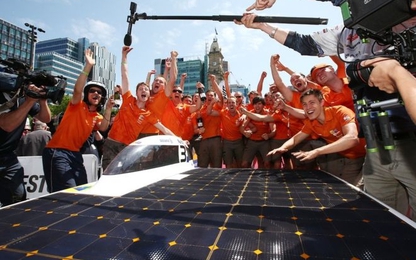 Đã tìm ra nhà vô địch Giải đua xe năng lượng mặt trời thế giới