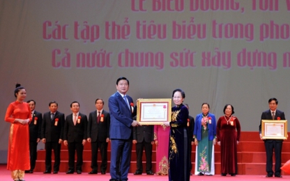 Bộ GTVT được trao tặng Huân chương Lao động hạng Nhất