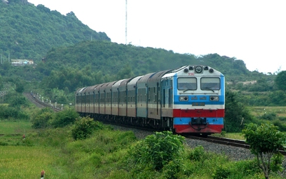 IPO DN vận tải đường sắt: Hà Nội đìu hiu, Sài Gòn cháy hàng