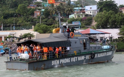 Tàu du lịch chở 29 người nước ngoài chìm ở vịnh Nha Trang