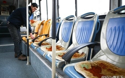 Vụ hôi của bi hài: Hàng loạt đệm ghế xe buýt bị đánh cắp