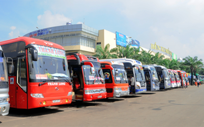 TP.HCM: Giá vé xe khách Tết Bính Thân tăng 20-60%