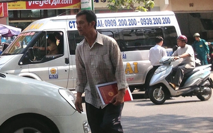 Phạt nhiều xe khách vi phạm sau tin nhắn của Bí thư Đinh La Thăng