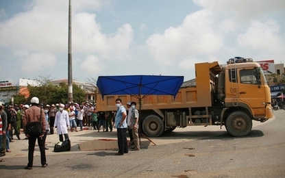 Công an kết luận tài xế xe ben không cố ý cán chết nạn nhân