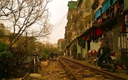 Hà Nội: Cuộc sống trên "phố đường tàu"
