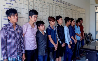 Nha Trang: Bắt nhóm thanh niên gặp ai chém nấy