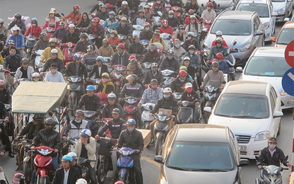 Hà Nội lên tiếng về phương án cấm xe máy vào năm 2025