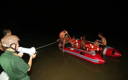 Tìm thấy thi thể 3 sinh viên Đại học Ngoại thương bị lũ cuốn