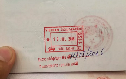 Nhà nghỉ từ chối khách Trung Quốc vì hộ chiếu in "lưỡi bò"