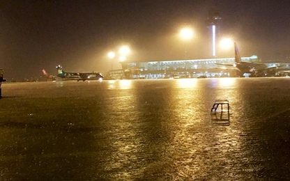 Lãnh đạo sân bay Tân Sơn Nhất phủ nhận chuyện ngập nặng sau mưa lớn