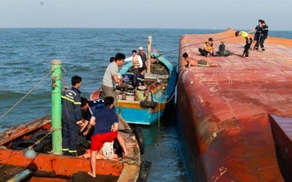 Ngư dân kẹt ở Trung Quốc vì bị bắt đóng 400 triệu phí cứu nạn