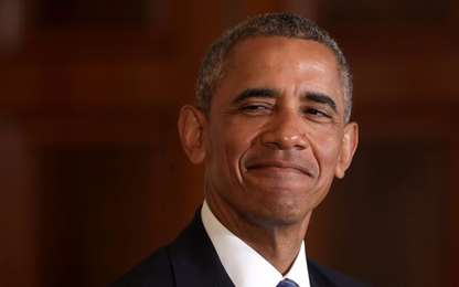 Gần 8 năm làm tổng thống, ông Obama phải lo trả nợ nần