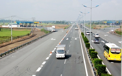 Cao tốc Trung Lương có trạm dừng chân đầu tiên