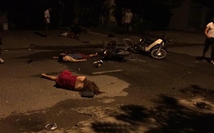Hai xe máy tông nhau lúc nửa đêm, 3 người tử vong