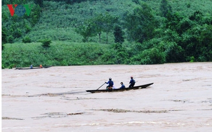 9 người mất tích và bị thương do mưa lũ ở miền Trung