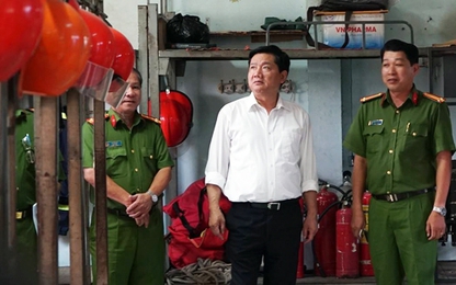 Bí thư Đinh La Thăng yêu cầu TP HCM thuê trực thăng chữa cháy