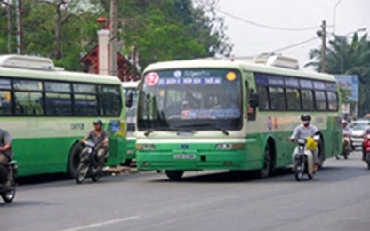 Thành phố Hồ Chí Minh nên cắt trợ giá xe buýt?