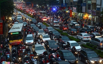 Hà Nội cũng rục rịch thu phí ôtô vào trung tâm