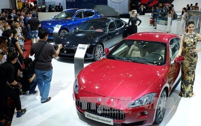 Việt Nam tiêu thụ mức kỷ lục hơn 300.000 xe ô tô