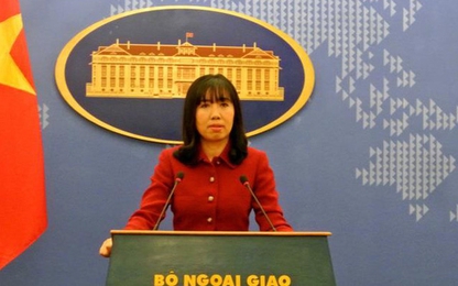 Việt Nam phản đối Trung Quốc đua thuyền ở Hoàng Sa
