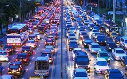 Vì sao Bangkok cứ mãi kẹt xe?