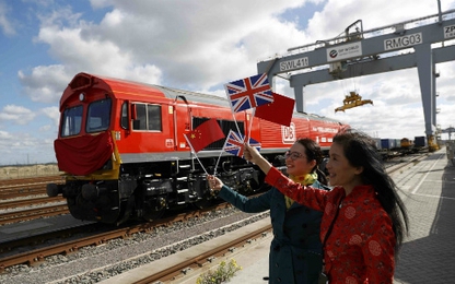 Trung Quốc mở lại 'Con đường tơ lụa' bằng xe lửa đến châu Âu