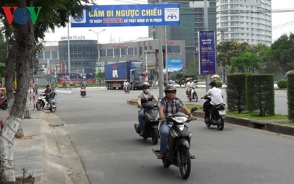 Đà Nẵng cấm lưu thông 2 chiều đường gom tuyến Ngô Quyền-Ngũ Hành Sơn