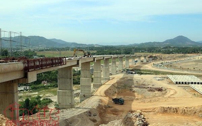 Vượt khó thi công cao tốc La Sơn -Túy Loan nối Đà Nẵng-Huế