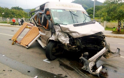 Hành khách Việt kiều tử vong trong vụ tai nạn xe Limousine