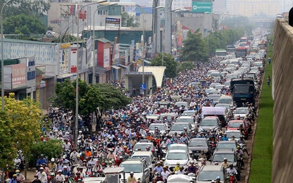 Nhiều chuyên gia lo Hà Nội cấm xe máy từ 2030 là ‘nóng vội’