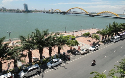Sau Hà Nội, Đà Nẵng cũng thí điểm thu phí đậu xe qua di động