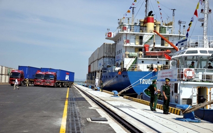 Mở rộng cầu cảng và hệ thống kho bãi cảng Chu Lai