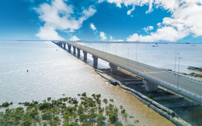 Cầu vượt biển dài nhất Việt Nam sẽ thông xe đúng dịp Quốc khánh