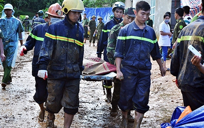 Thêm thi thể ba nạn nhân vụ lở núi ở Hòa Bình được tìm thấy
