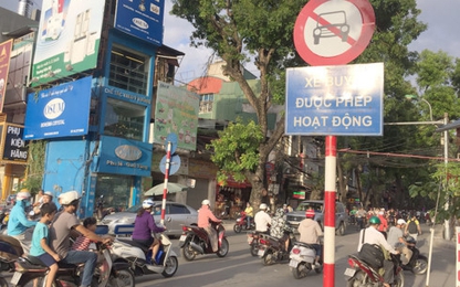Hà Nội: Đề xuất cấm xe taxi hoạt động trên 13 tuyến đường