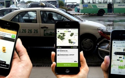 Hà Nội cấm Uber, Grab hoạt động ở 13 tuyến phố trong giờ cao điểm