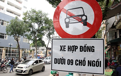 Sở GTVT Hà Nội đề nghị cấm Uber, Grab trên 11 tuyến phố