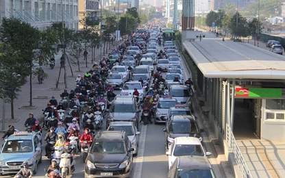 Hà Nội dừng triển khai tuyến BRT số 2 Kim Mã - Hòa Lạc