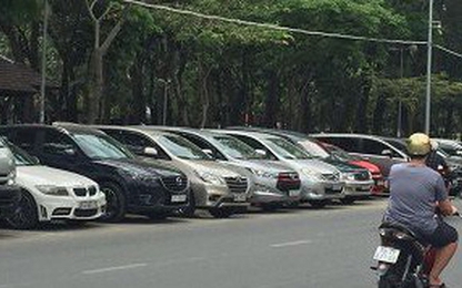 Hà Nội: 12 điểm trông giữ xe bị phạt gần 50 triệu đồng