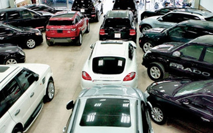 Cảnh “nội khó xuất, ngoại khó nhập” của thị trường ôtô