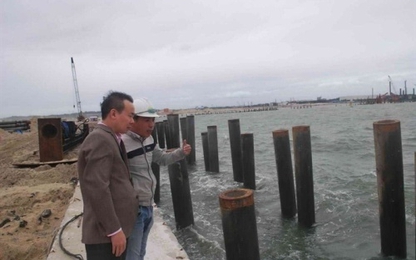 Phó Thủ tướng chỉ đạo khai quật tàu cổ tại biển Dung Quất