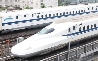 Nhật Bản cấm hành khách mang dao không đóng gói lên tàu cao tốc