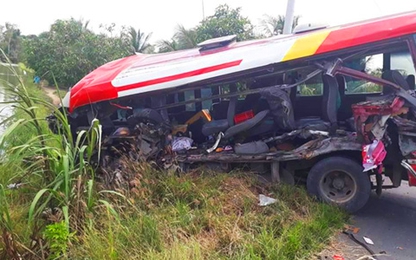 3 người tử vong trong vụ ôtô khách bị nạn ở tuyến tránh Cai Lậy
