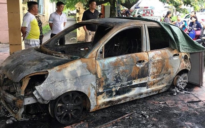Xe ô tô của đại úy CSGT bị đốt cháy rụi trước cổng trụ sở