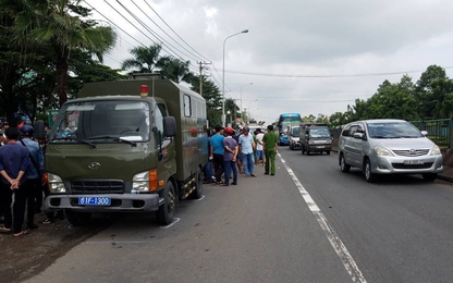 Người phụ nữ bị xe chở phạm nhân kéo lê 20m tử vong thương tâm